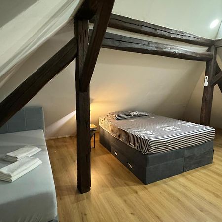 Apartman Buzanova Leilighet Zagreb Eksteriør bilde