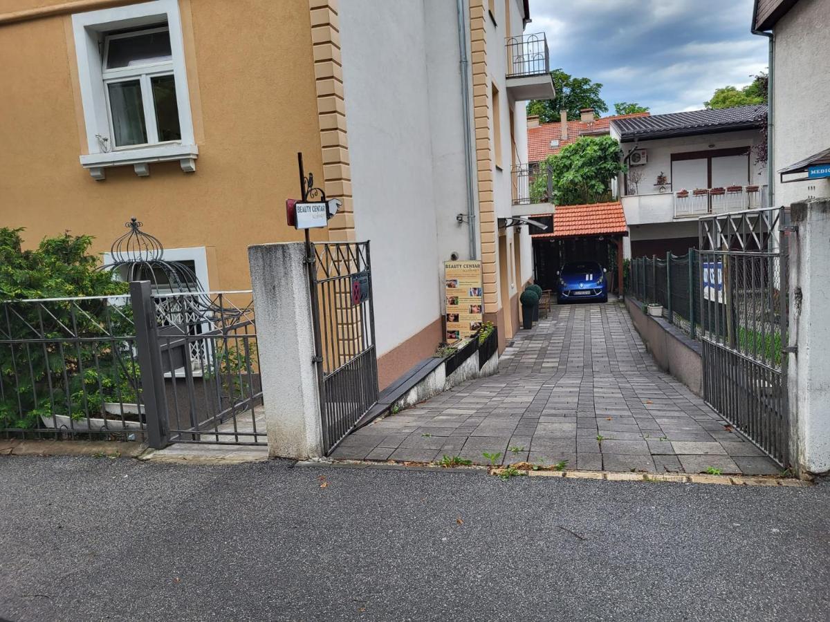 Apartman Buzanova Leilighet Zagreb Eksteriør bilde